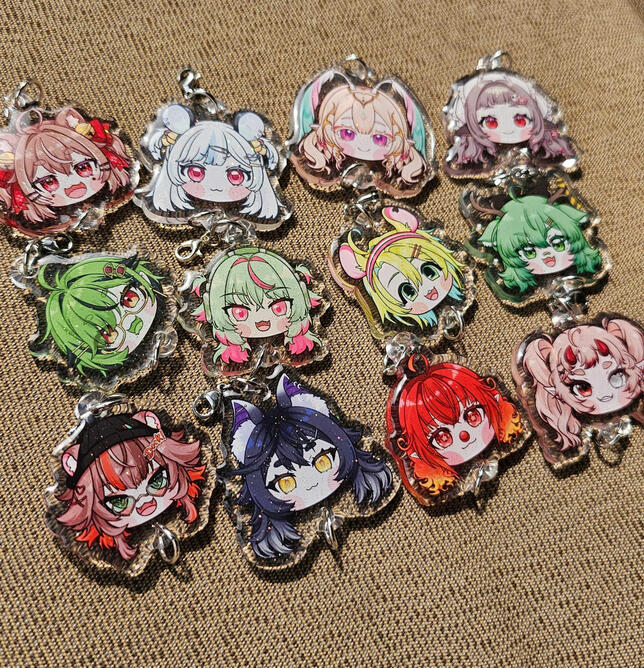 Linkable Oshi Charms